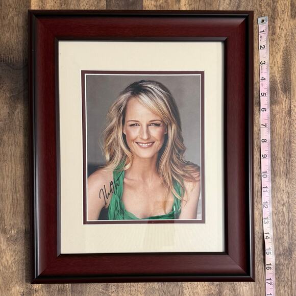 Helen Hunt Actor Autographed Framed Photo 14x17 COA Authentic As Good As It Gets - Picture 5 of 6